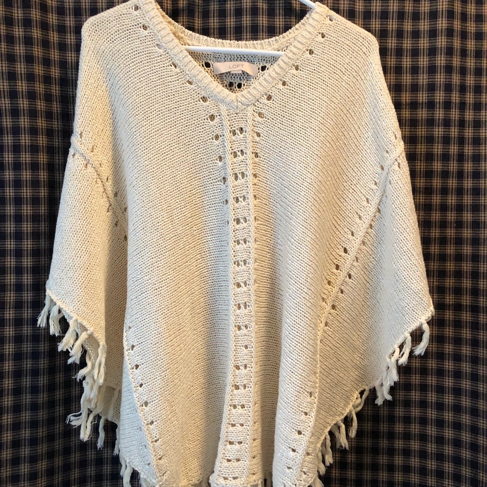 Loft poncho
